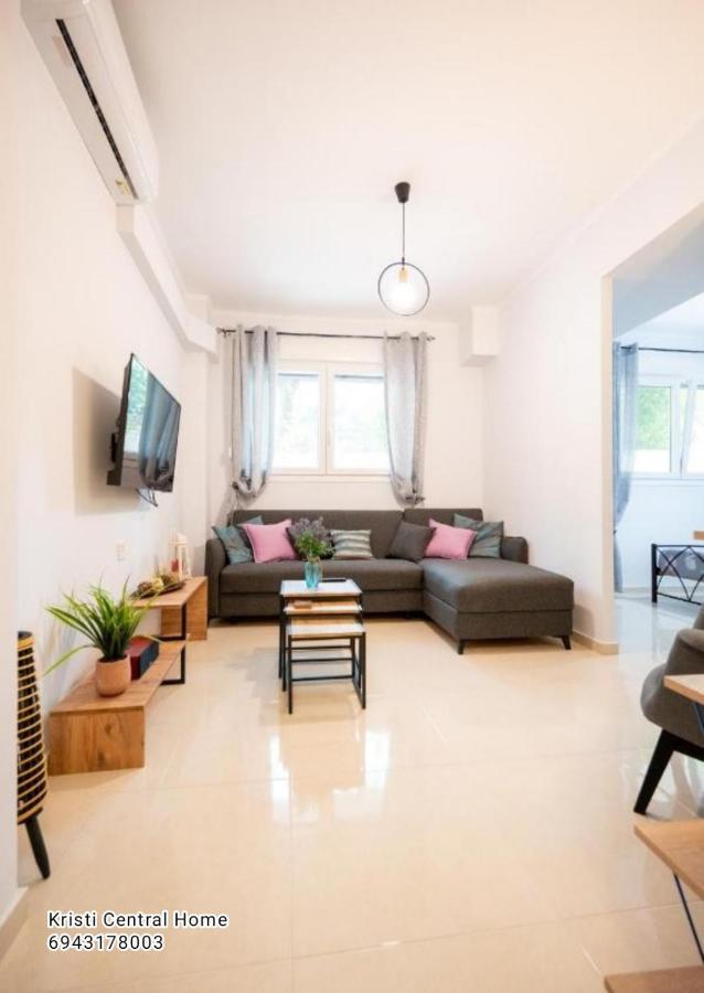 Kristi Central Home Ioannina Buitenkant foto